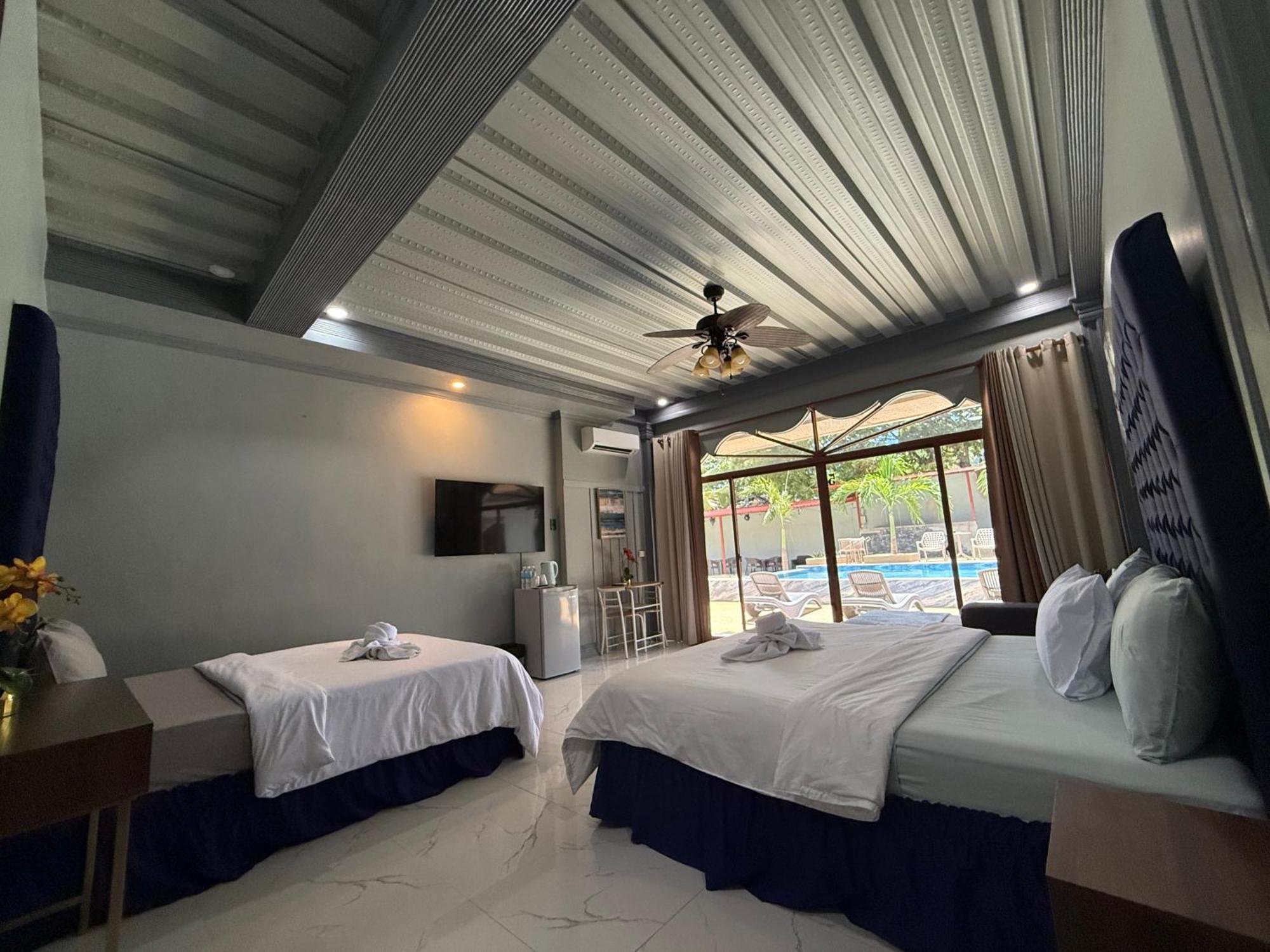 Lawson'S Beach Resort San Juan (Siquijor) Exterior foto